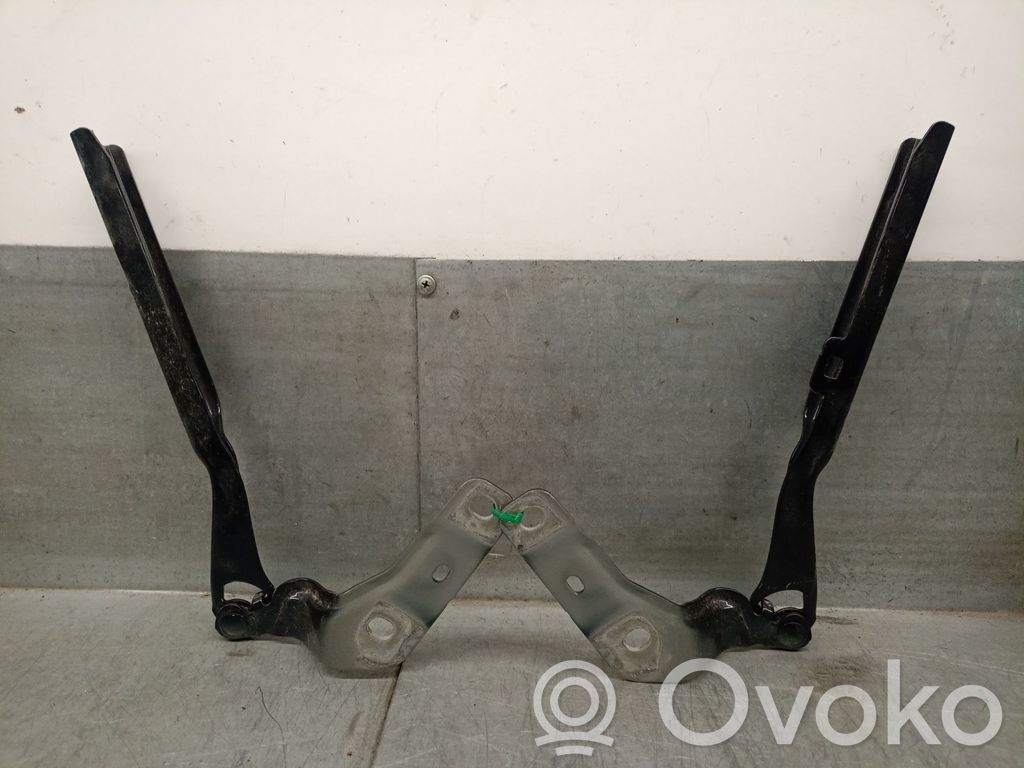 Seat Leon IV Engine bonnet/hood hinges 