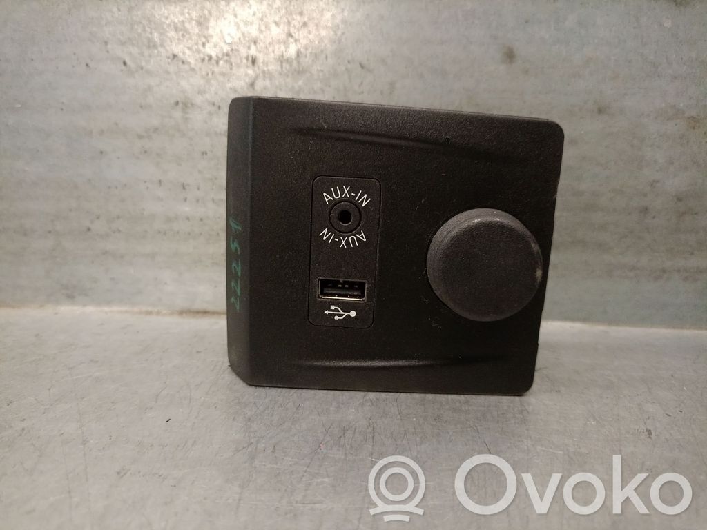BMW 2 F22 F23 Otras unidades de control/módulos 
