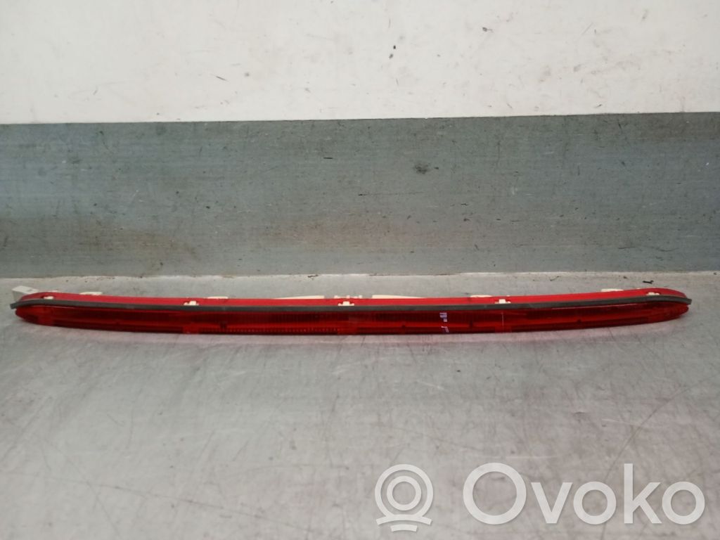 Honda Civic Third/center stoplight 