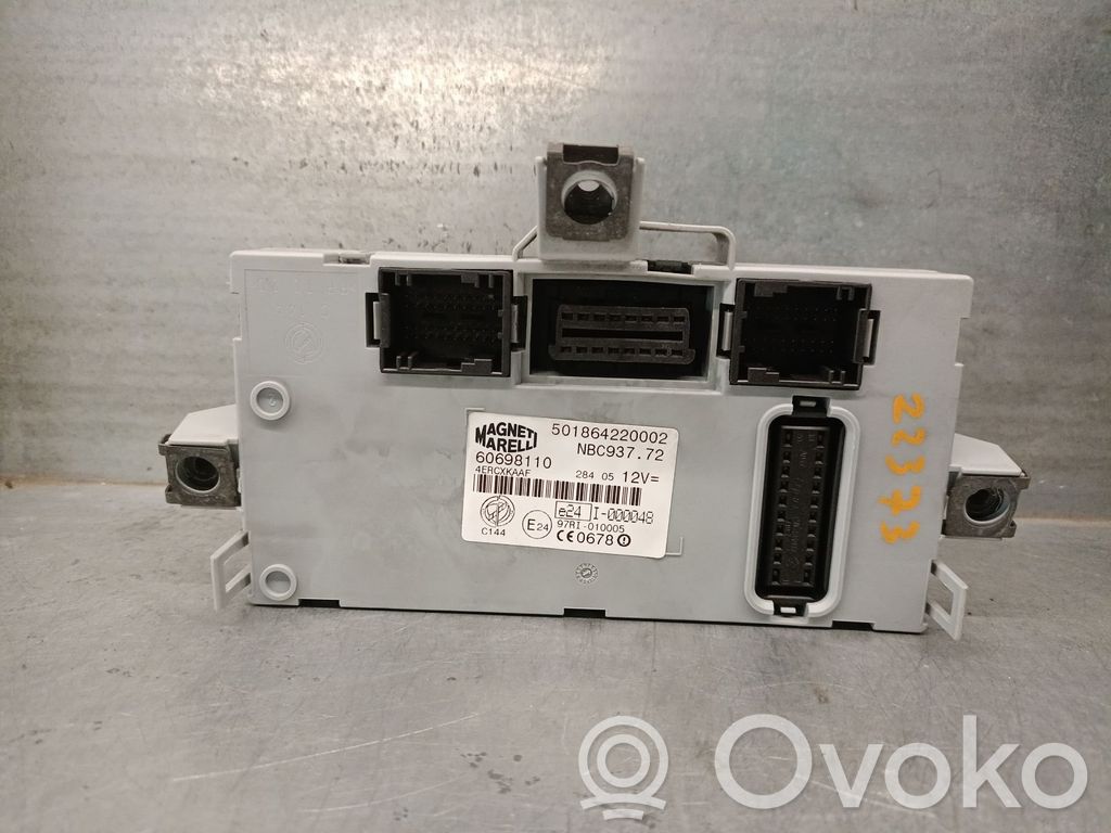 Alfa Romeo 147 Juego de caja de fusibles 