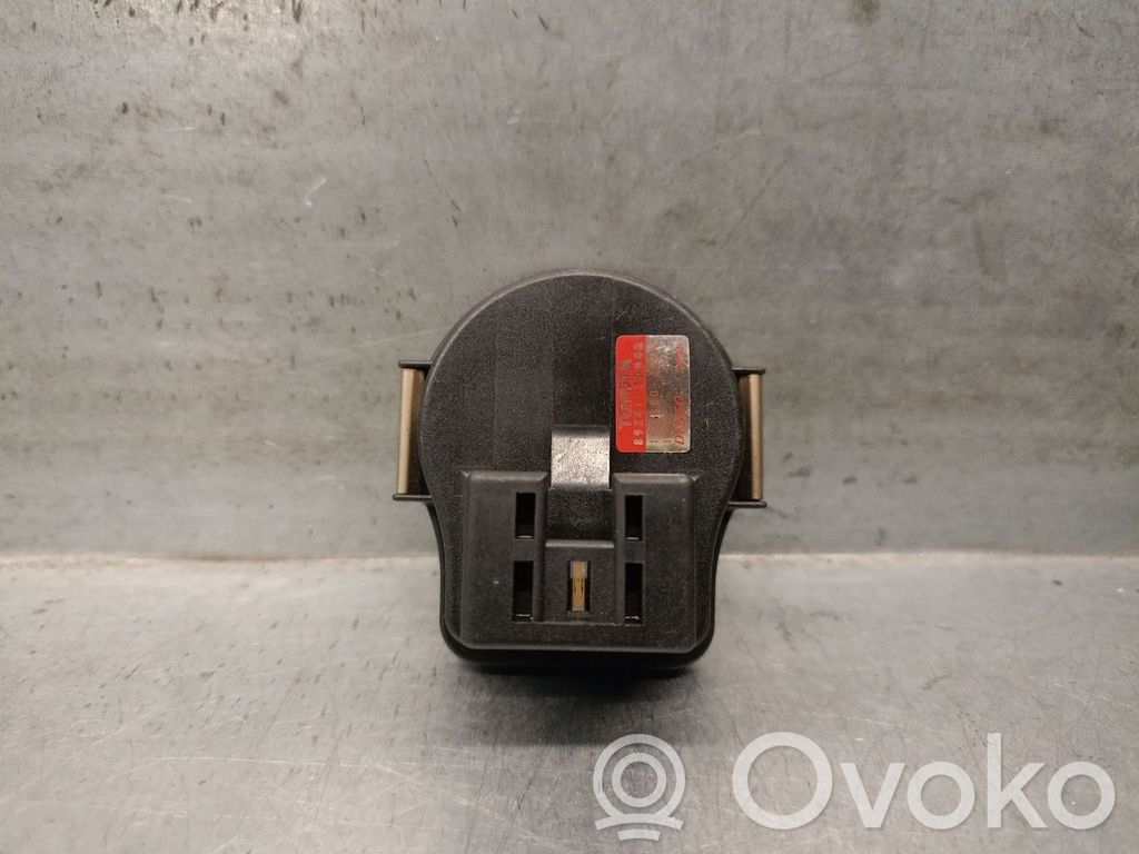 Sensor   8924130040,1945003040DENSO