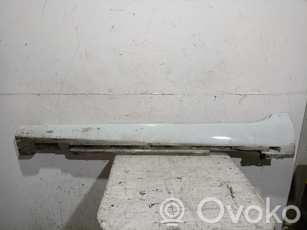 Volvo V40 Listón 