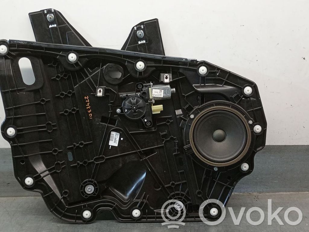 Ford Kuga III Etuoven manuaalinen ikkunan nostin 