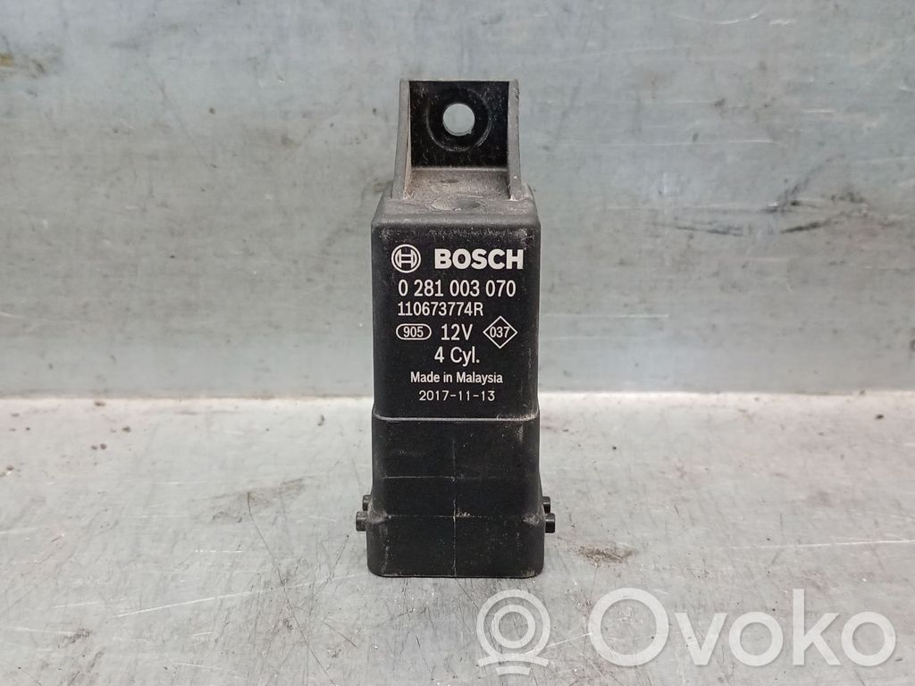 Przekaźnik / Modul układu ogrzewania wstępnego   110673774R,0281003070BOSCH