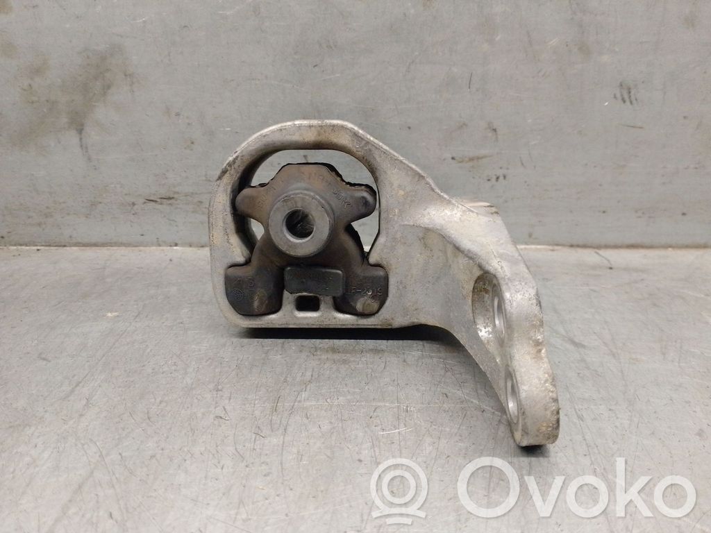 Subaru Outback (BS) Engine mount bracket 