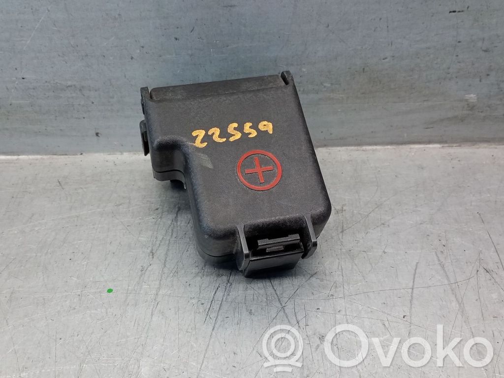 KIA Rio Juego de caja de fusibles 