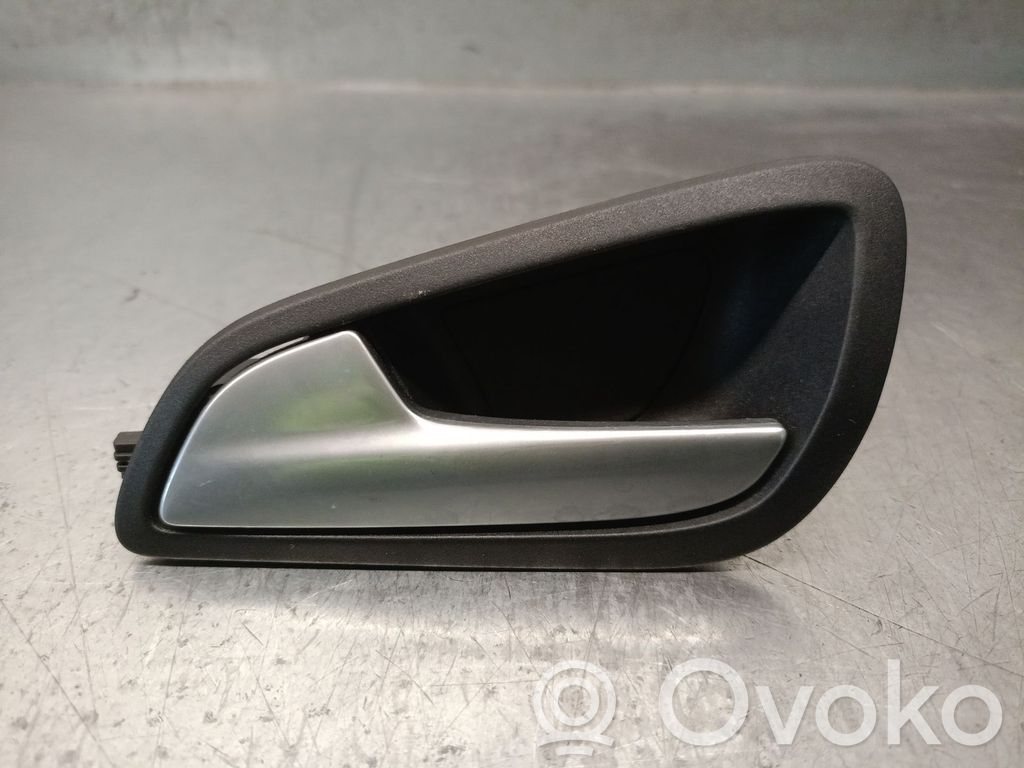 Ford Focus Manecilla interna puerta trasera 