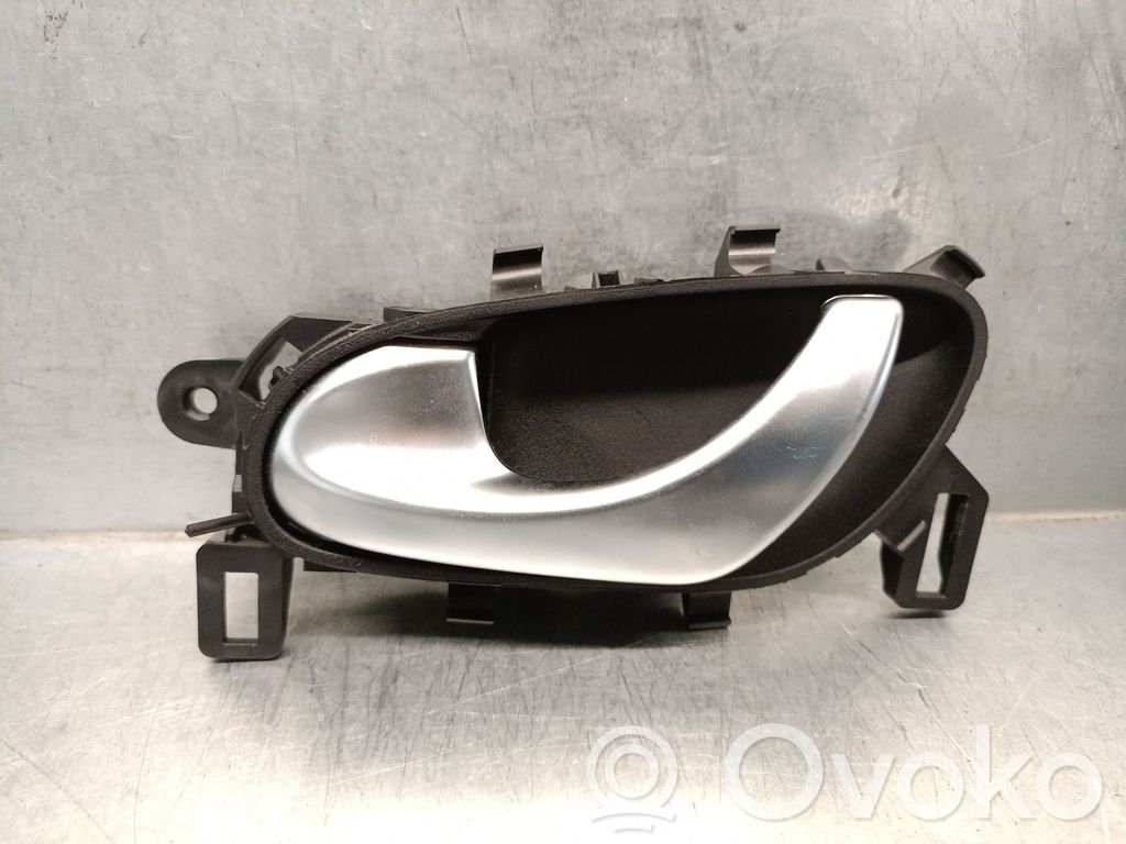 Manecilla interna puerta trasera   806714118R,806714118R