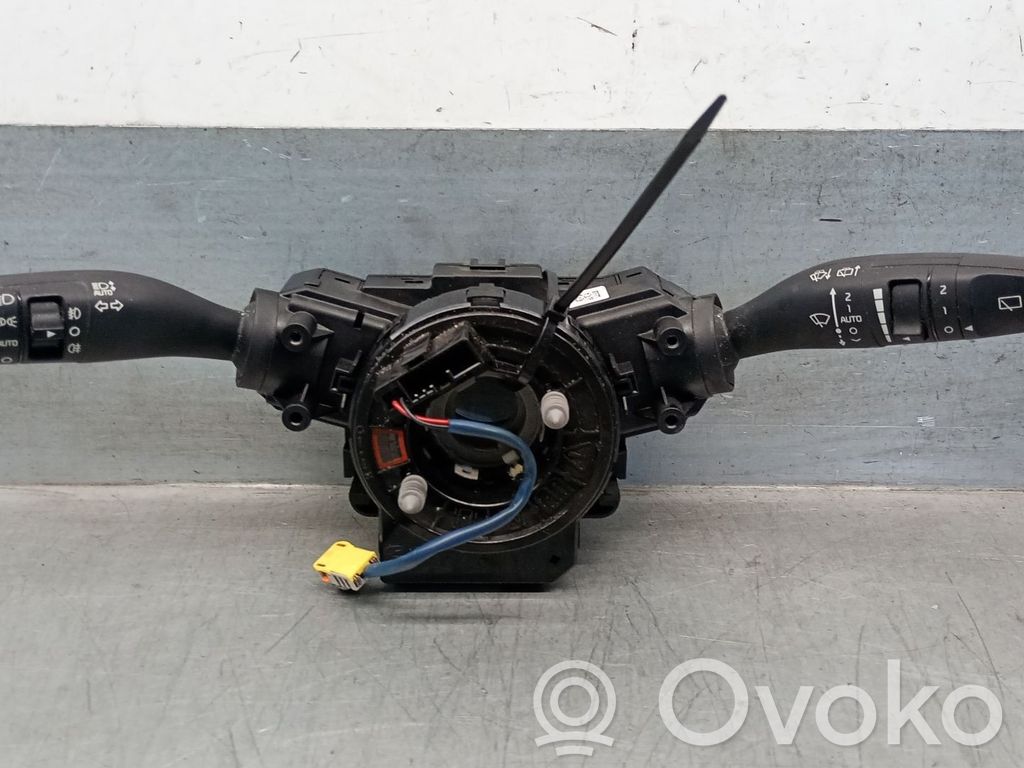 KIA Niro Interruptor de control del panel de luces 