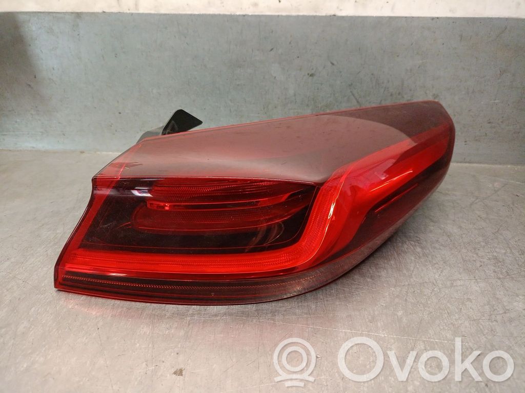 Takavalot   92402J7300,92402J7300