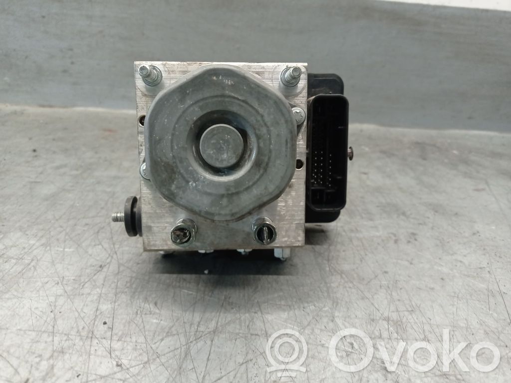 Nissan Micra C+C ABS bloks 