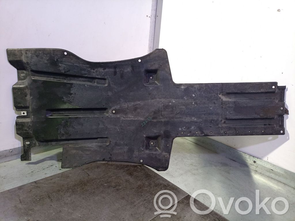 Osłona dolna silnika   7L0825231,95850423102