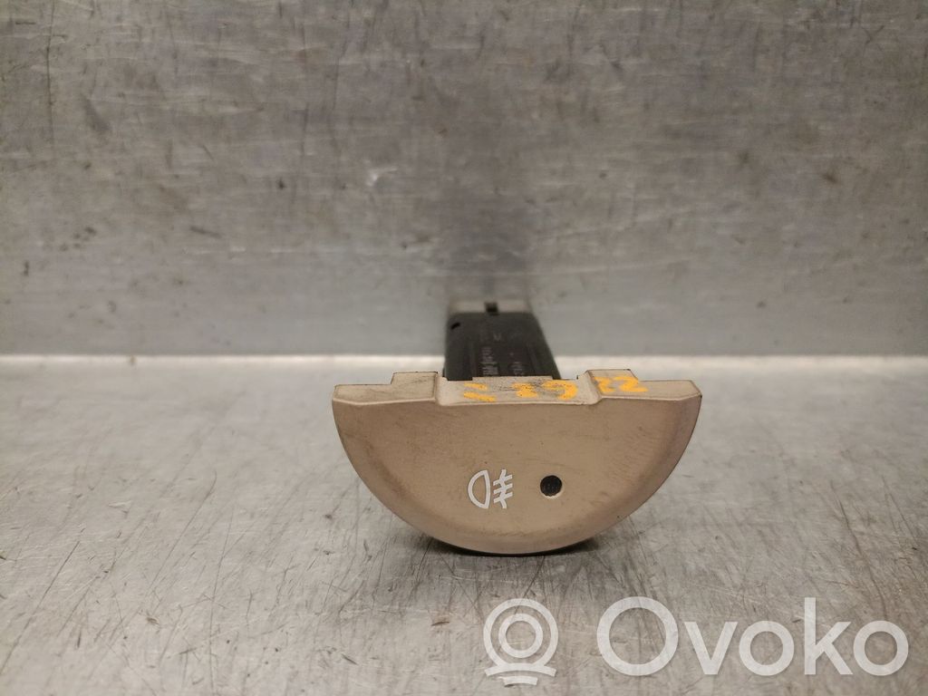 Interruptor de control del panel de luces   937401E000OR,937401E000OR