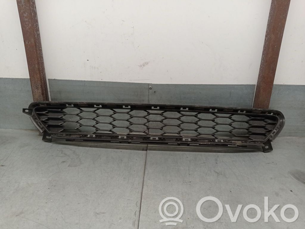Hyundai i30 Grilă aripă 