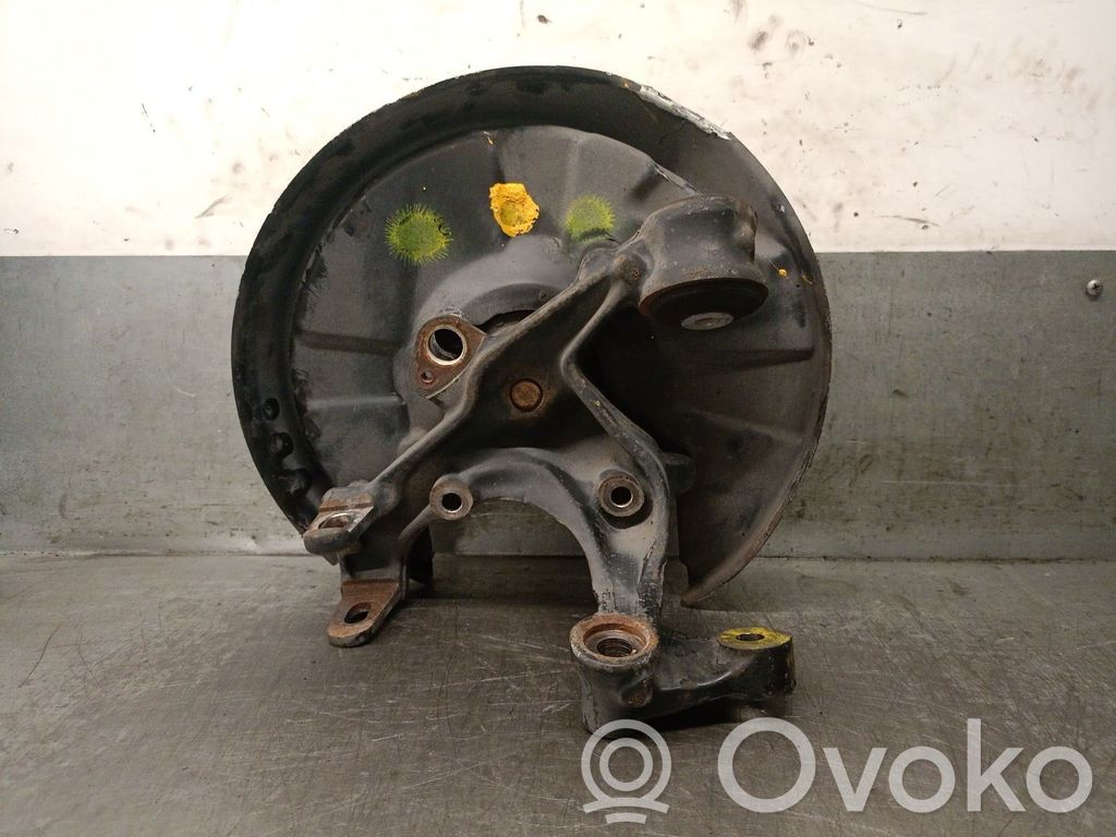 Audi A4 S4 B6 8E 8H Pivot de moyeu arrière 