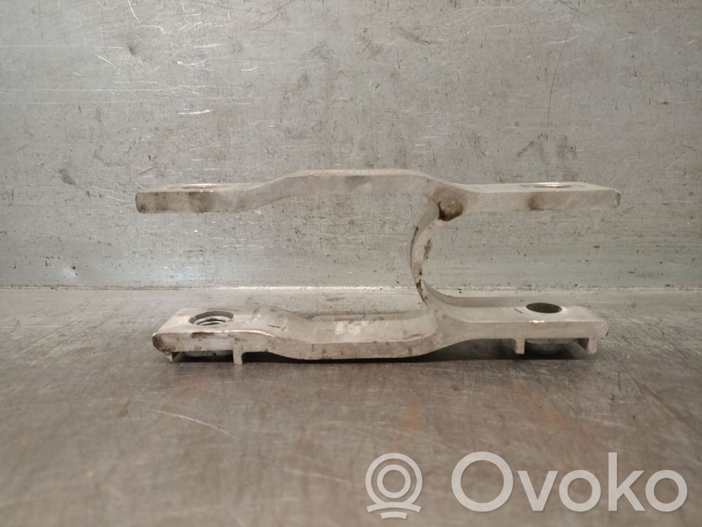 Engine mount bracket   31359645,31359645