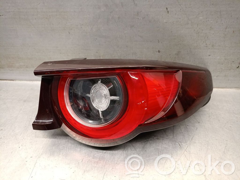 Mazda 3 Luz trasera/de freno 