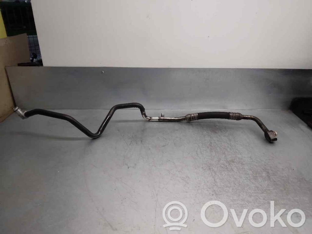 Ilmastointilaitteen putki (A/C)   4E1260740AG