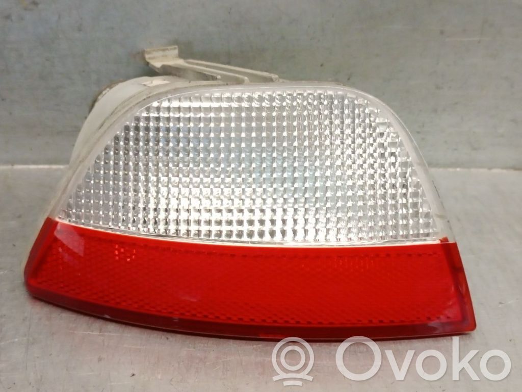 Peruutusvalo   1M5115K272AC,1386532