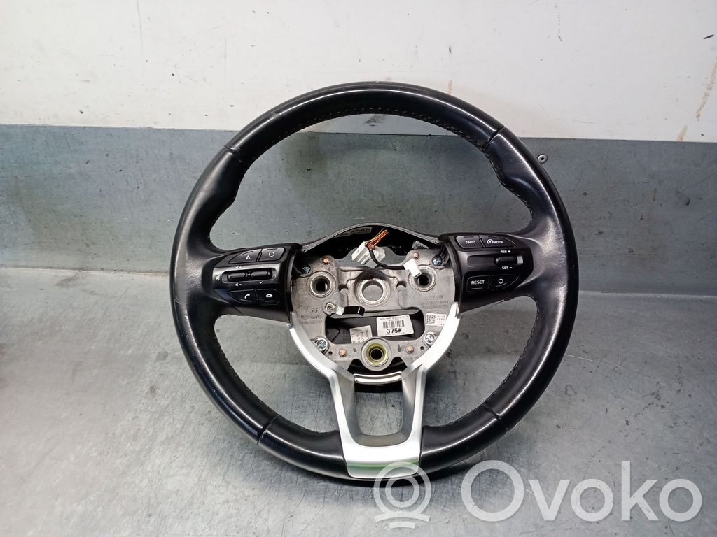 KIA Rio Ohjauspyörä 