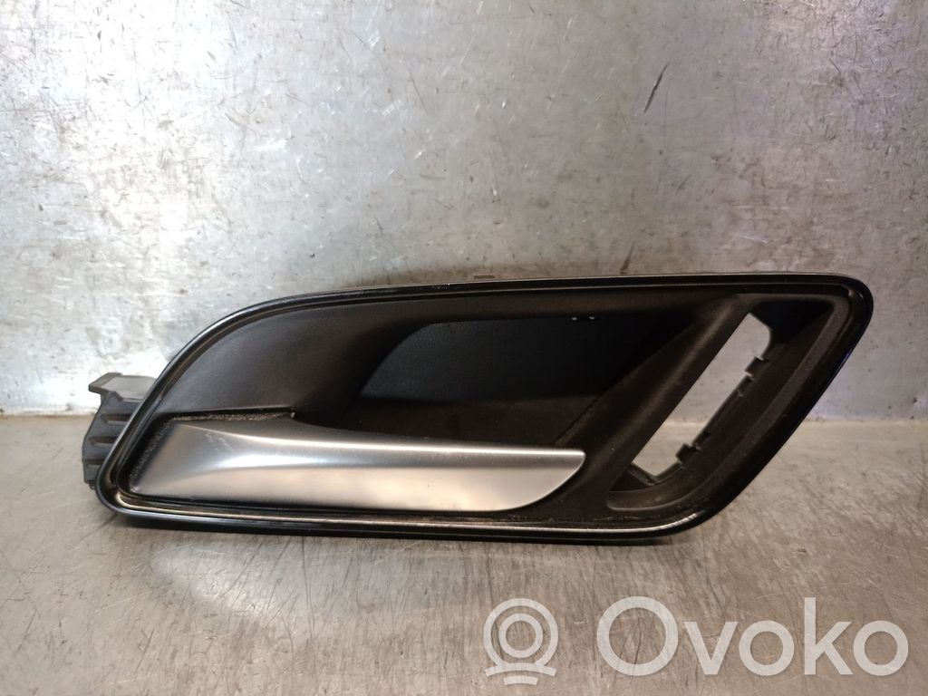 MG ZS Manecilla interna puerta delantera 