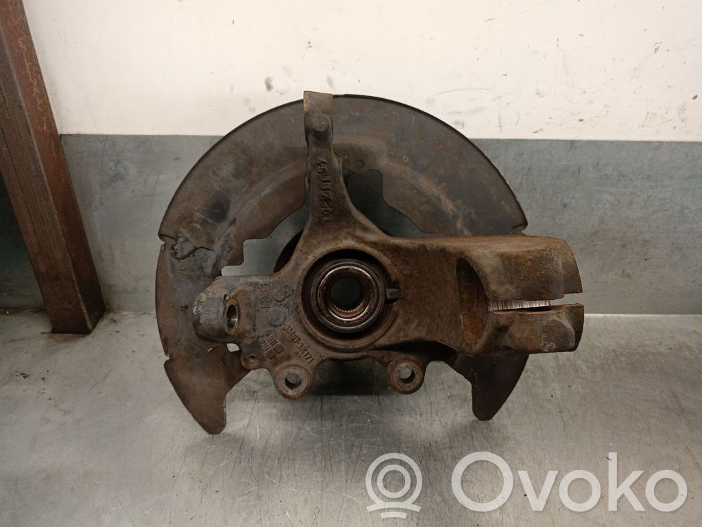 Volvo C30 Achsschenkel vorne 