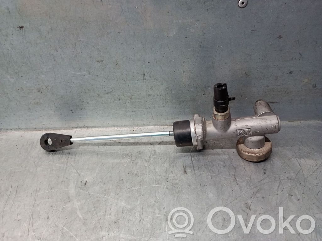 Pedal de embrague   96625628,96625628