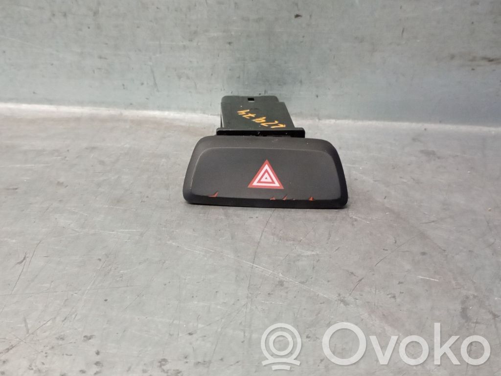 KIA Picanto Hazard light switch 
