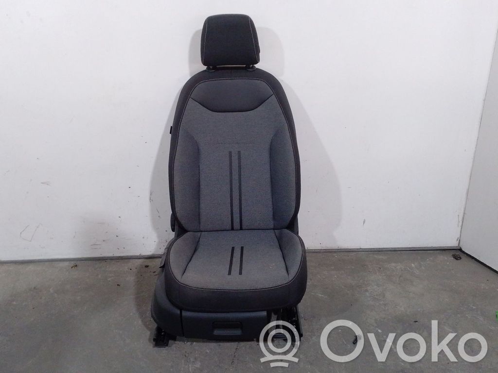 Seat Ateca Etumatkustajan istuin 