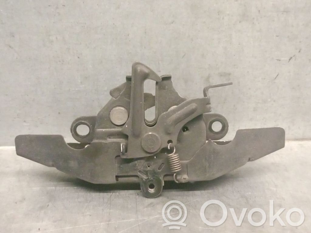 Toyota Corolla Verso E121 Boucle, crochet d'arrimage 