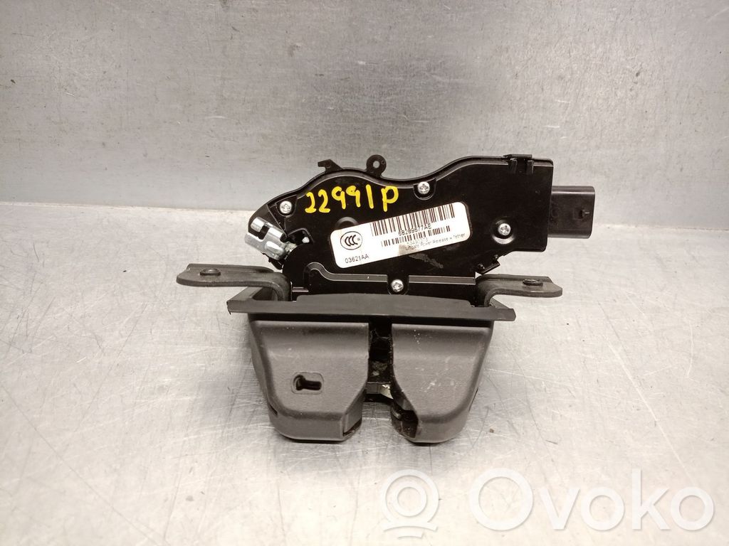 Jeep Compass Tailgate lock latch 