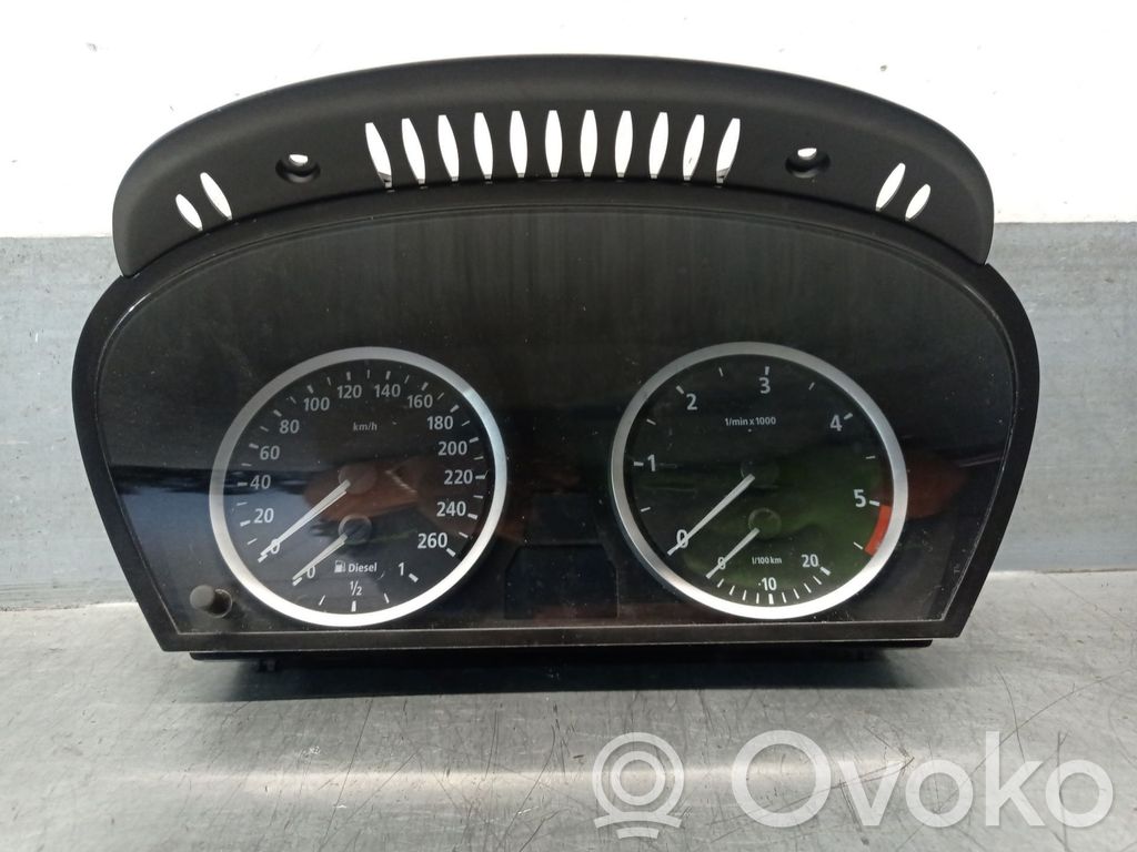 BMW 5 E60 E61 Spidometrs (instrumentu panelī) 