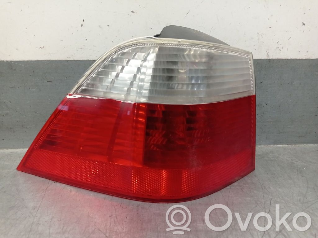 BMW 5 E60 E61 Rückleuchte Heckleuchte 