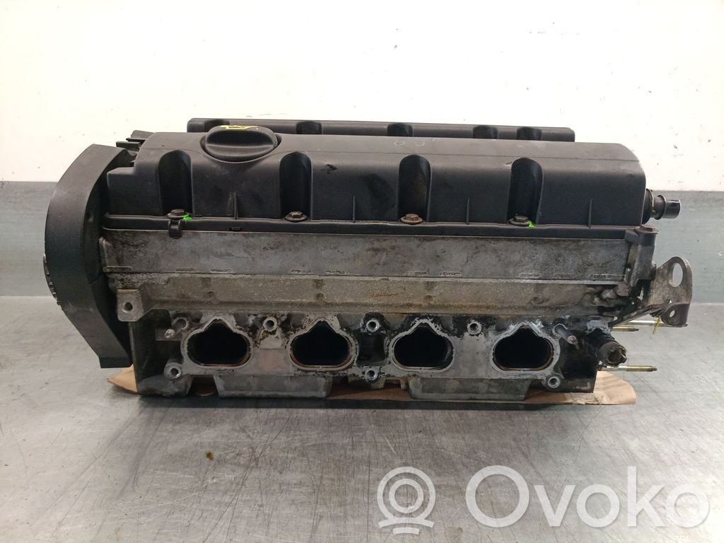 Peugeot 807 Engine head 