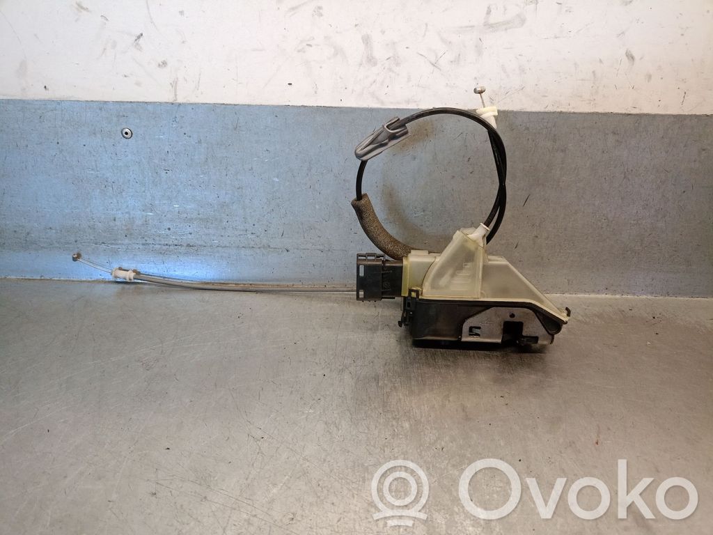 Citroen C-Elysée Priekšpusē slēdzene 