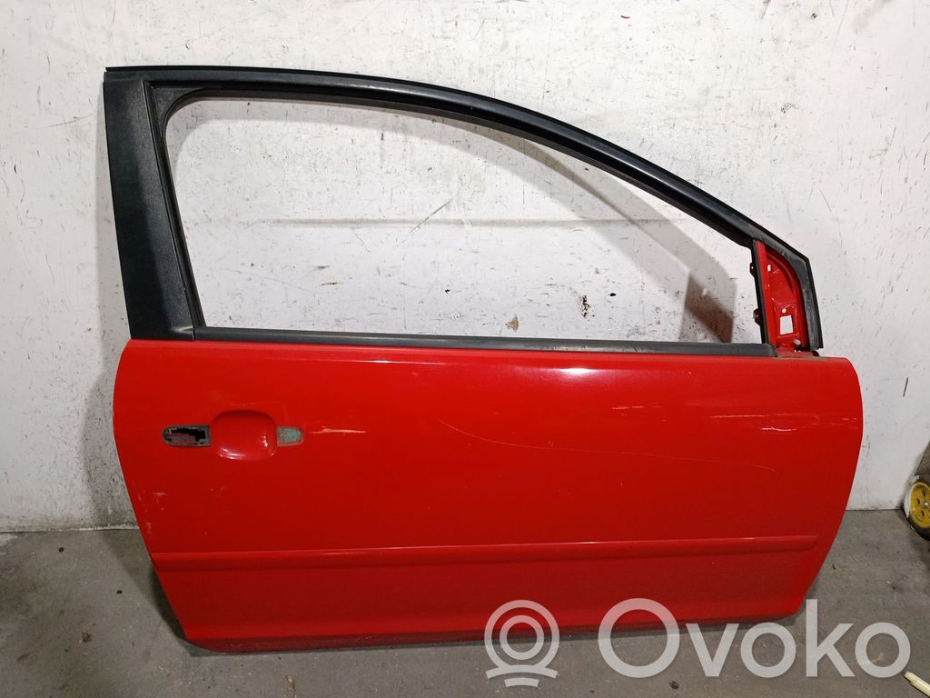 Ford Focus Дверь 
