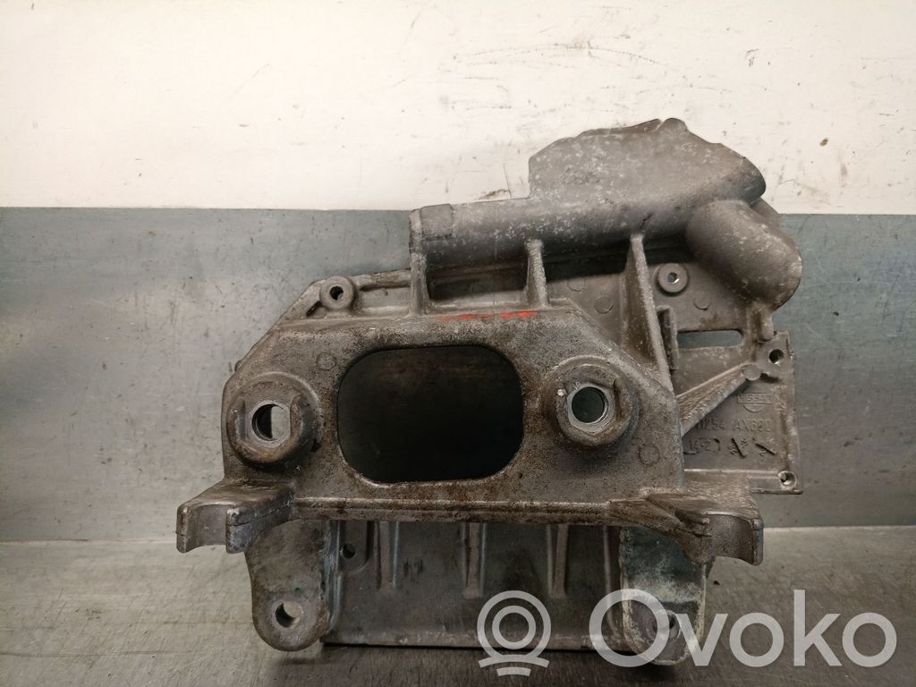 Nissan NV200 Supporto di montaggio del motore 