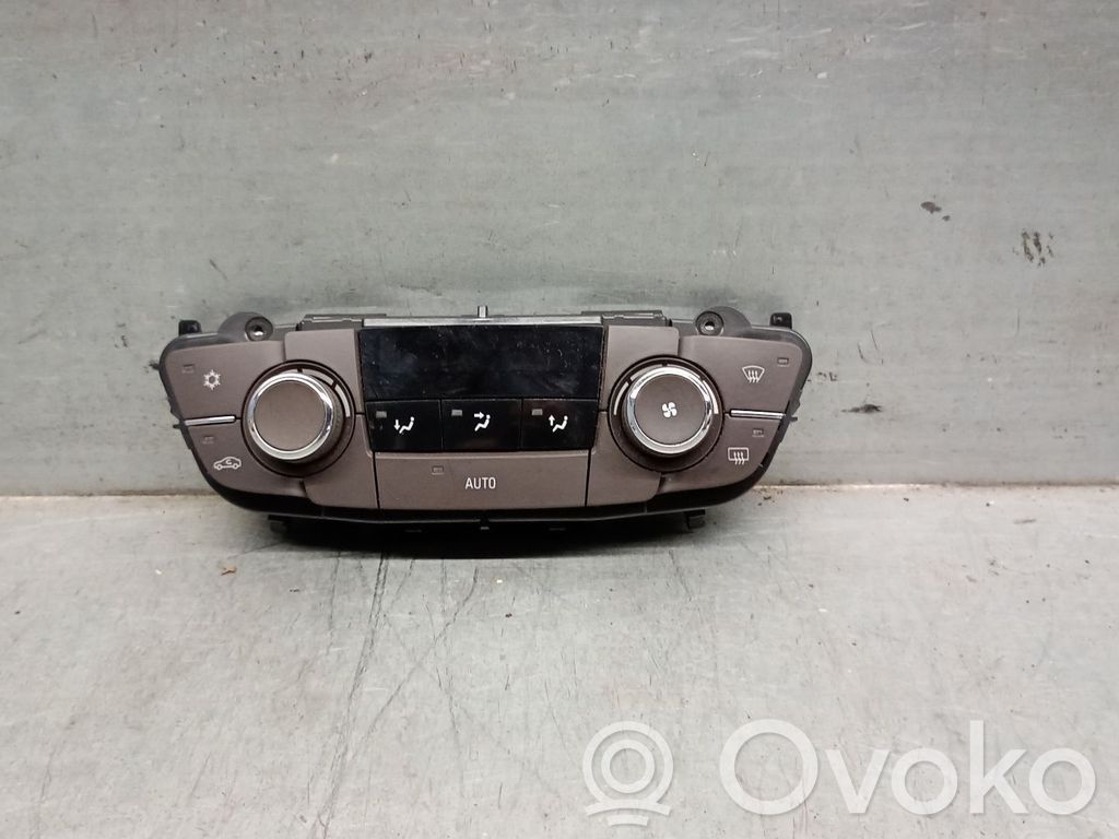 Opel Insignia A Climate control unit 