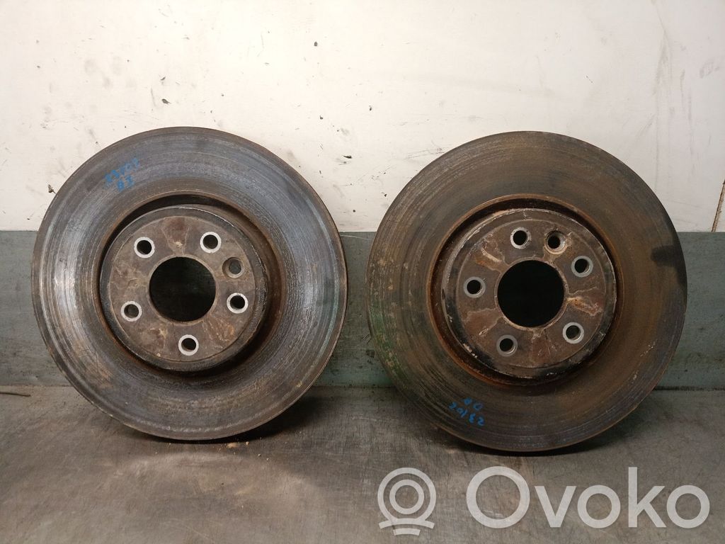 Jaguar XE Tarcza hamulca przedniego 