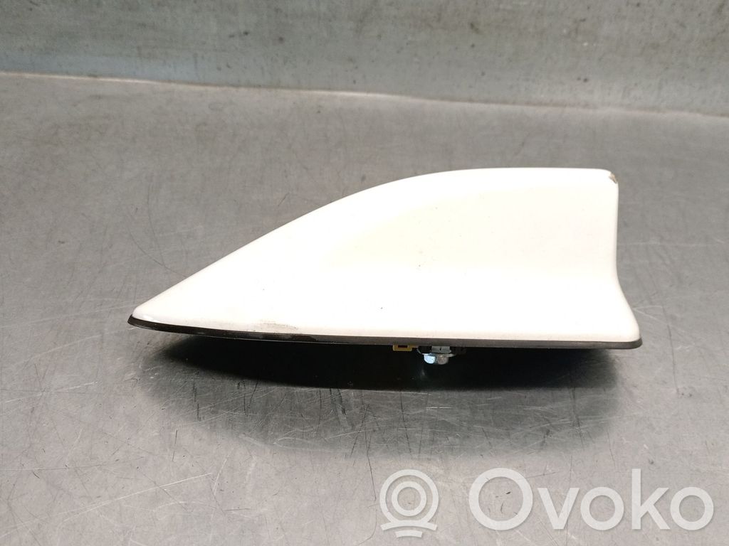 Toyota Yaris XP210 Antenă radio 