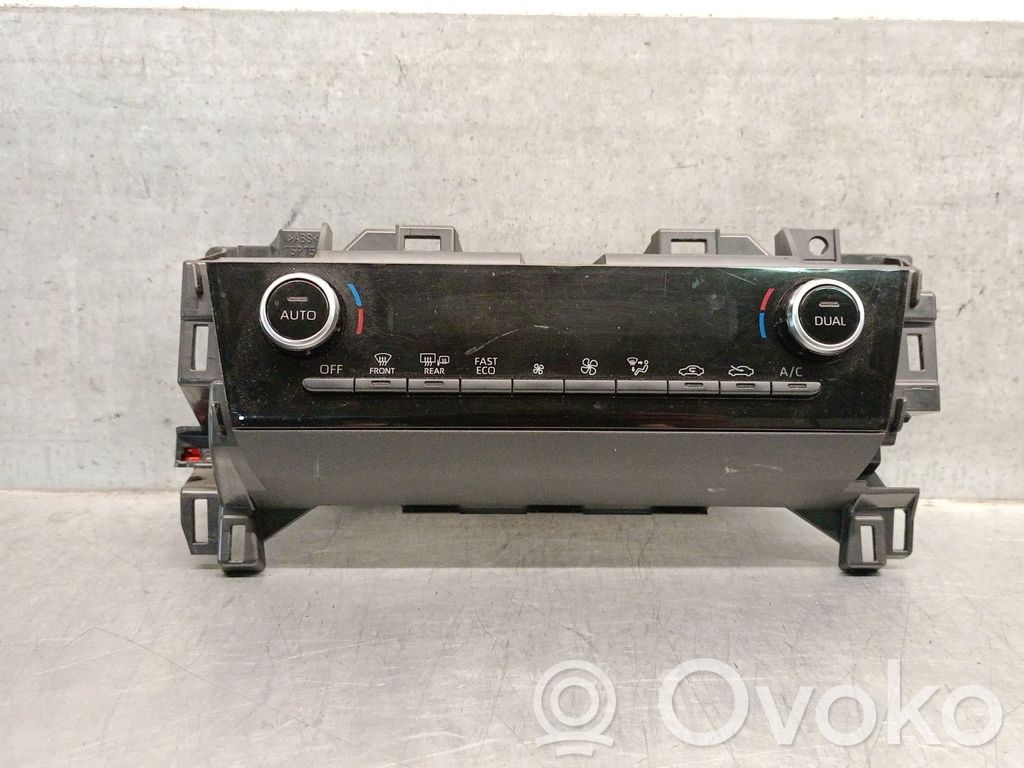 Toyota Yaris Panel klimatyzacji 