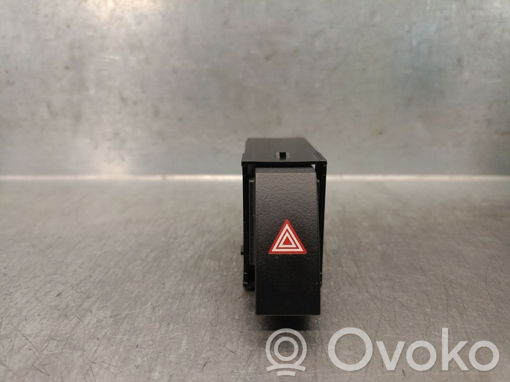 Lexus CT 200H Botón interruptor de luz de peligro 