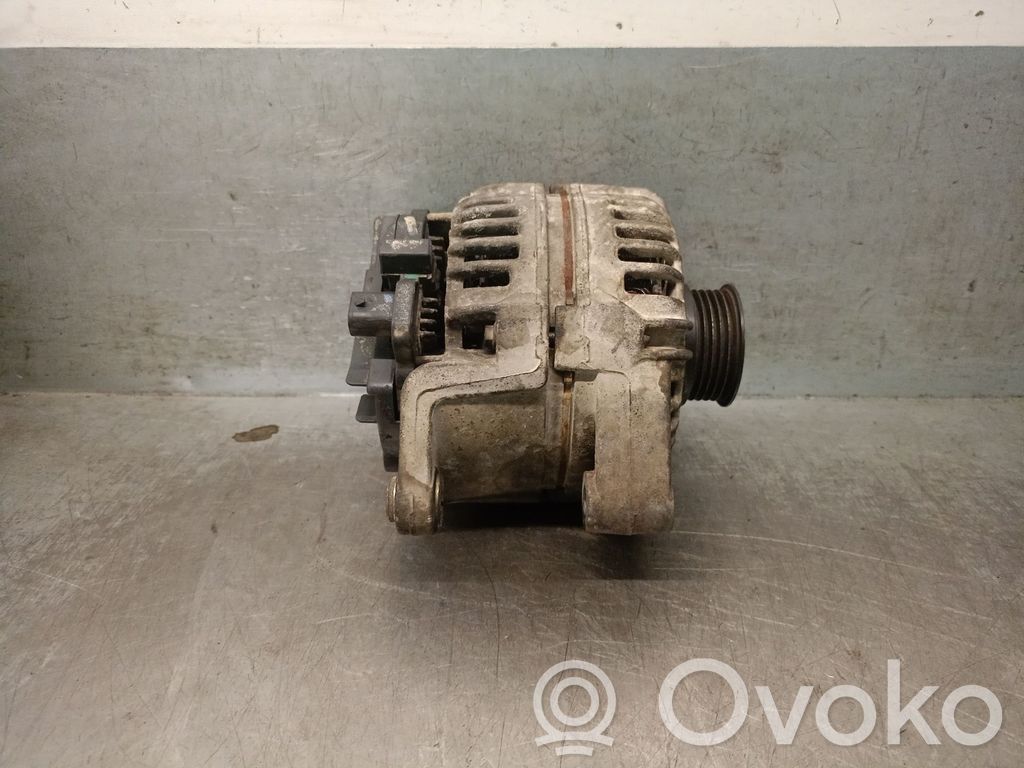 Opel Corsa D Generatore/alternatore 