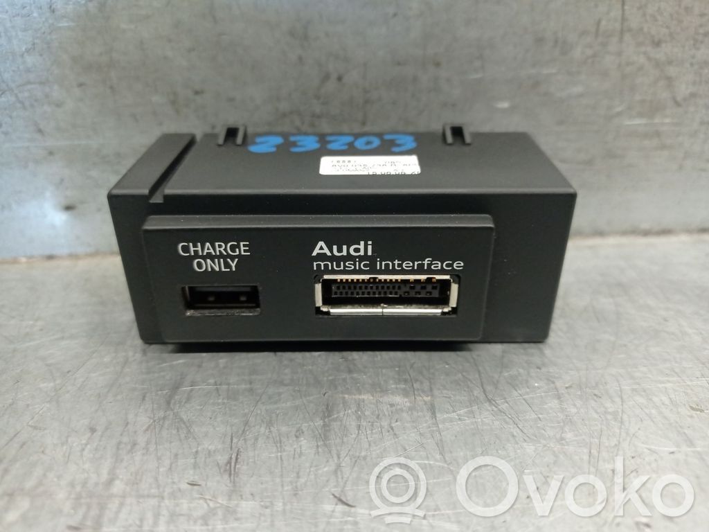 Autres unités de commande / modules   8V0035736B