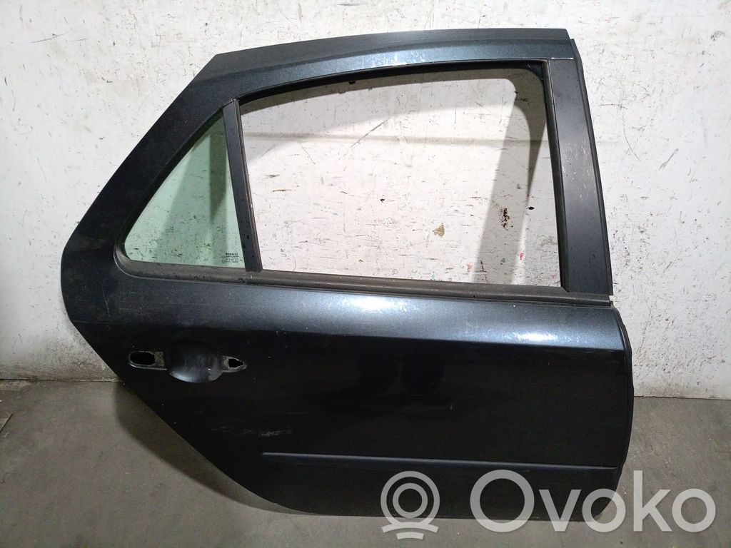 Renault Laguna II Puerta trasera 