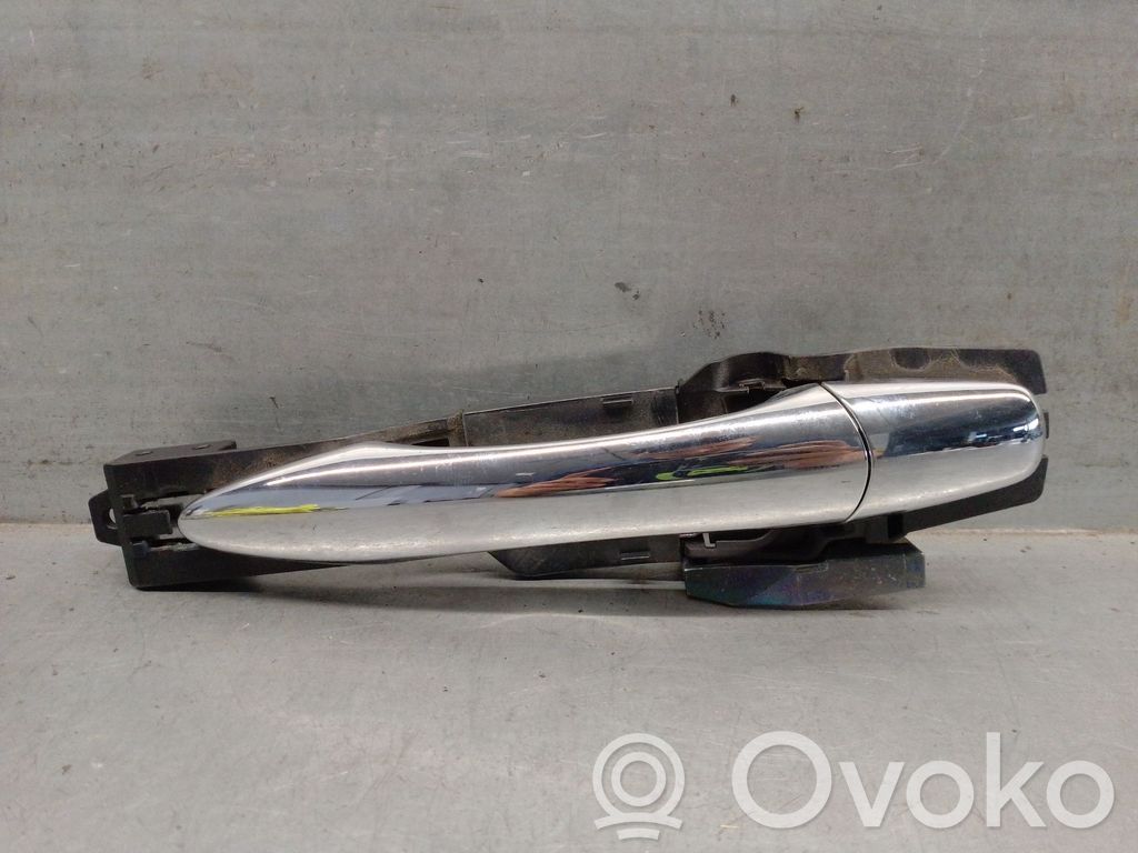 Infiniti EX Takaoven ulkokahva