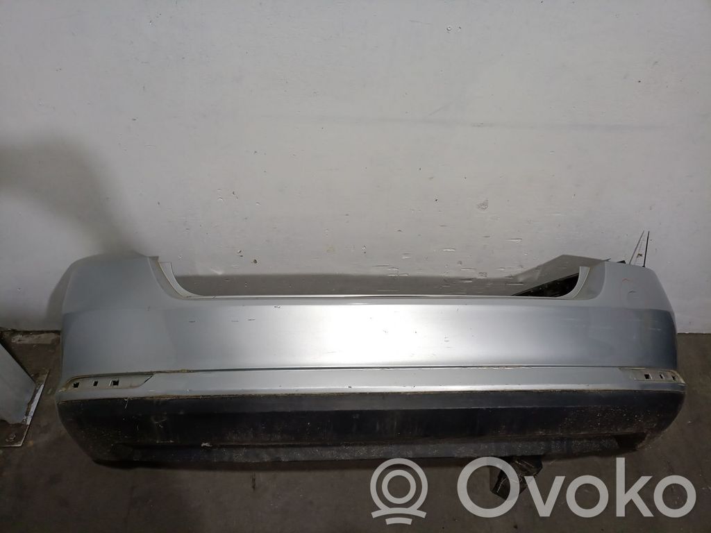 Skoda Rapid (NH) Bară spate 