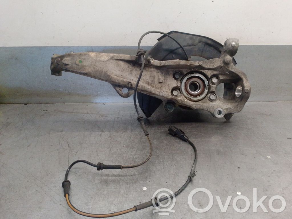Infiniti EX Achsschenkel vorne 