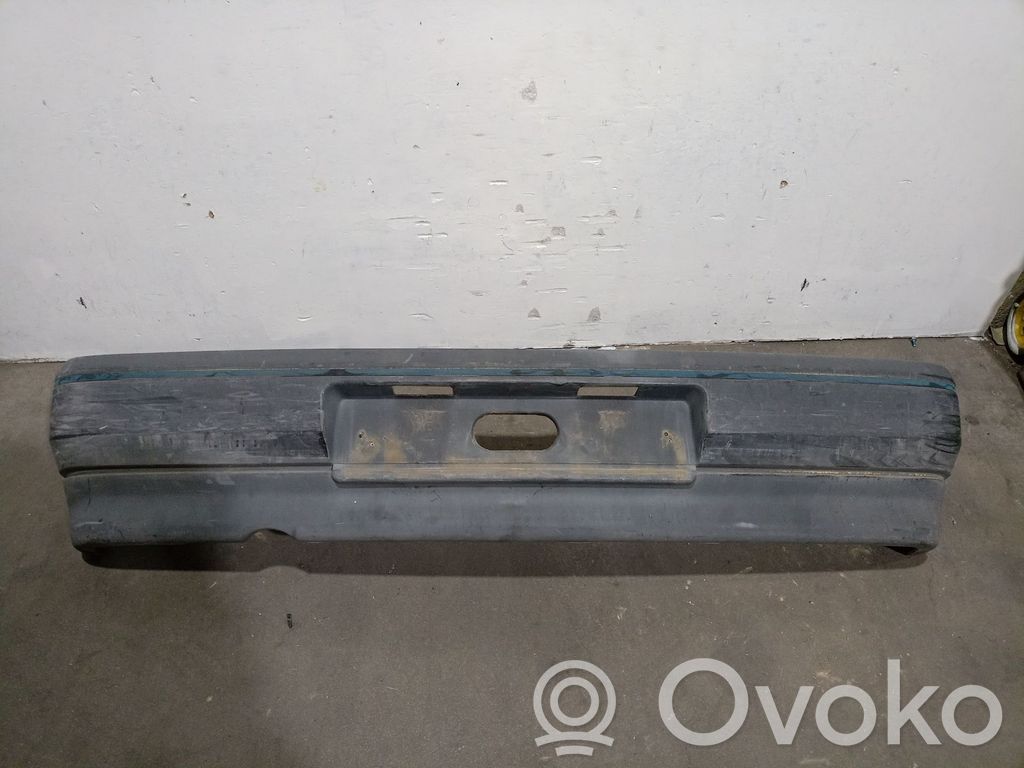 Renault Clio I Parachoques 