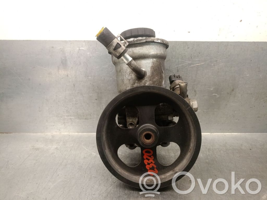 Toyota Corolla Verso E121 Ohjaustehostimen sähköpumppu 